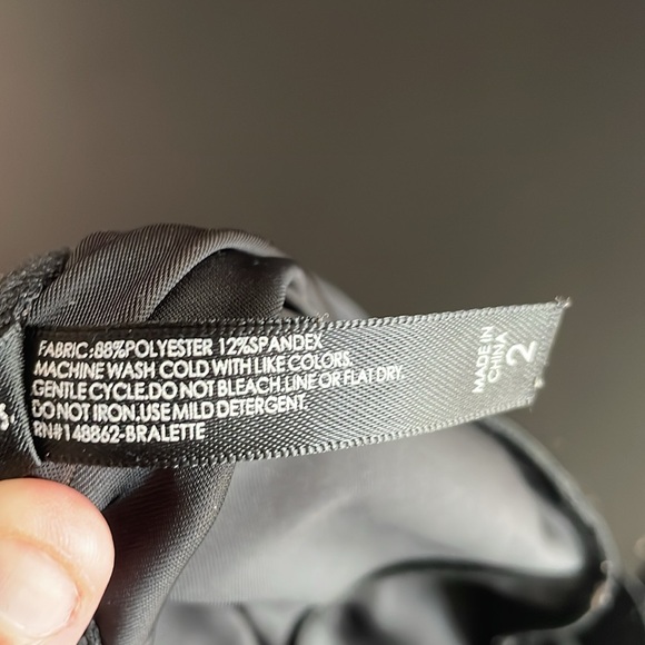 Torrid Curve 2X Shimmery Sparkly Fun Crop Top Elastic Glittery Under It All - Picture 8 of 10